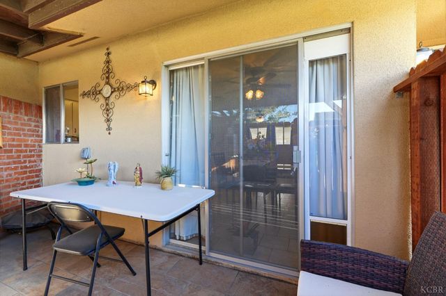 1923 Emma Lee Lane, Hanford, CA 93230