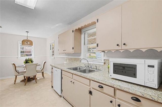 2258 Howell Avenue, Mobile, AL 36606