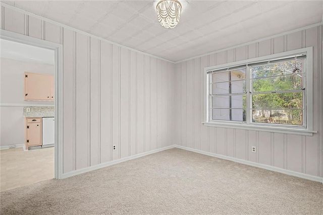 2258 Howell Avenue, Mobile, AL 36606