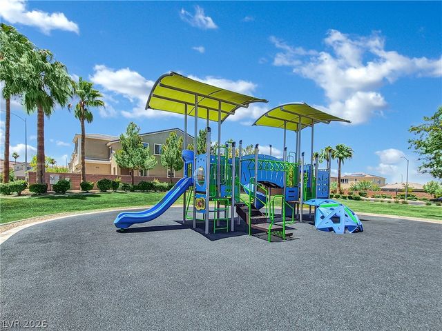 6648 Autumn Breeze Street, Las Vegas, NV 89148