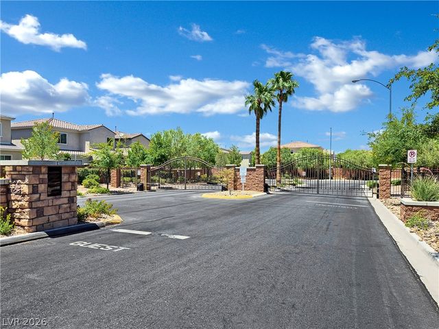 6648 Autumn Breeze Street, Las Vegas, NV 89148