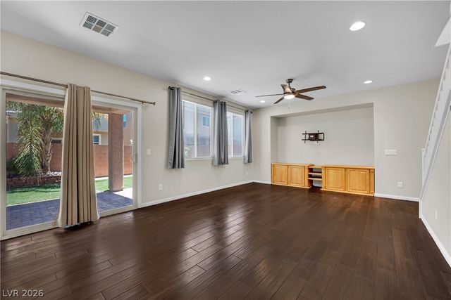 6648 Autumn Breeze Street, Las Vegas, NV 89148