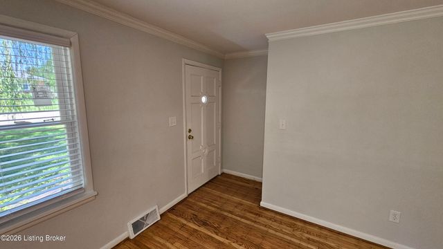 3131 Marlin Rd, Louisville, KY 40220