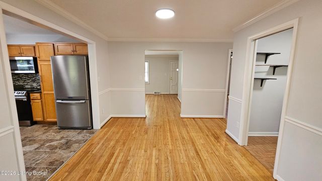 3131 Marlin Rd, Louisville, KY 40220