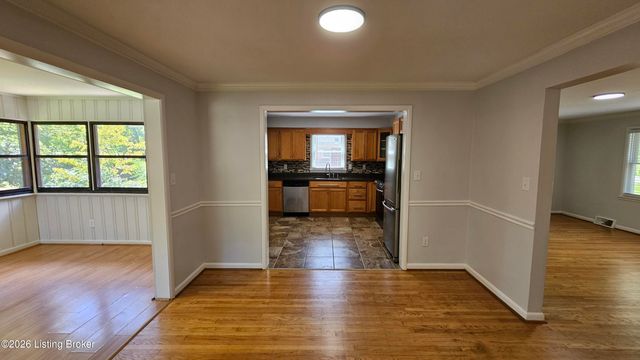 3131 Marlin Rd, Louisville, KY 40220