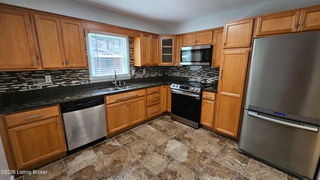3131 Marlin Rd, Louisville, KY 40220