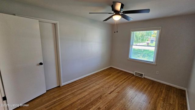 3131 Marlin Rd, Louisville, KY 40220