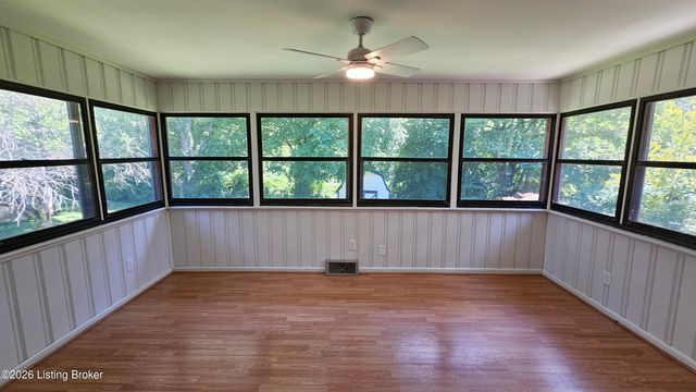 3131 Marlin Rd, Louisville, KY 40220