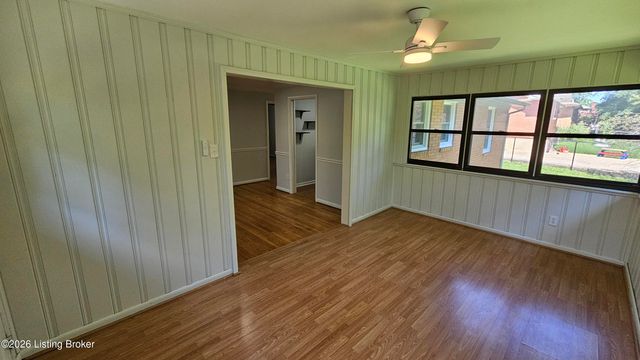 3131 Marlin Rd, Louisville, KY 40220