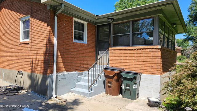3131 Marlin Rd, Louisville, KY 40220