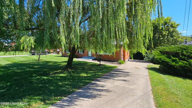 3131 Marlin Rd, Louisville, KY 40220
