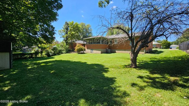3131 Marlin Rd, Louisville, KY 40220