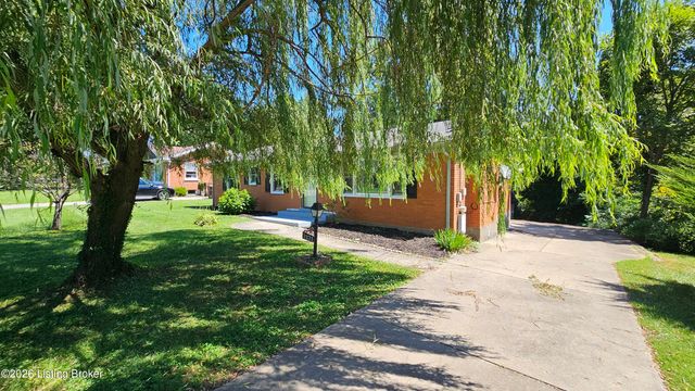 3131 Marlin Rd, Louisville, KY 40220