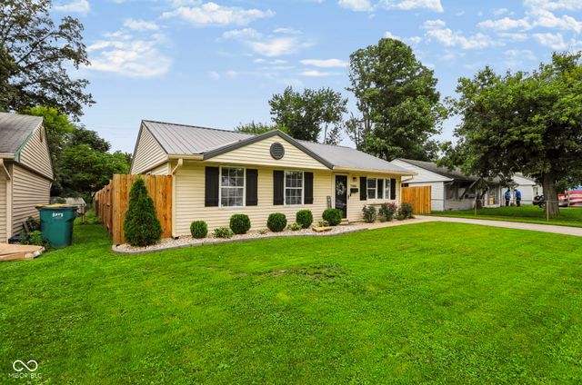 1566 Roberts Road, Franklin, IN 46131