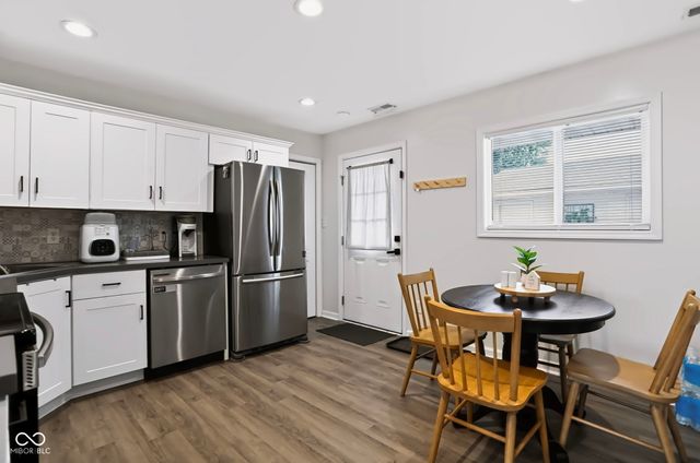1566 Roberts Road, Franklin, IN 46131