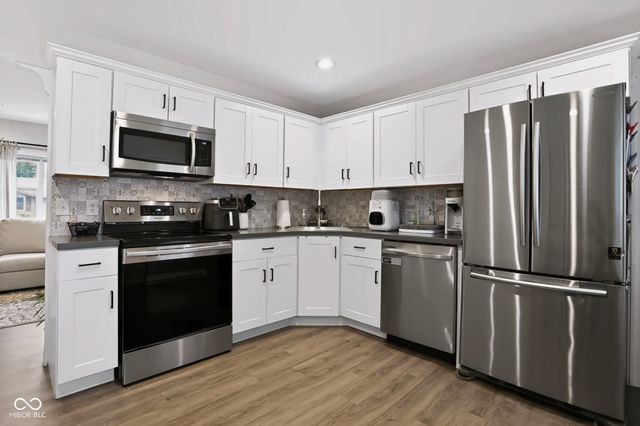 1566 Roberts Road, Franklin, IN 46131