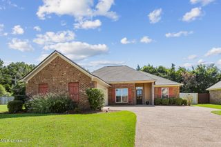 156 E Clearview Drive, Madison, MS 39110
