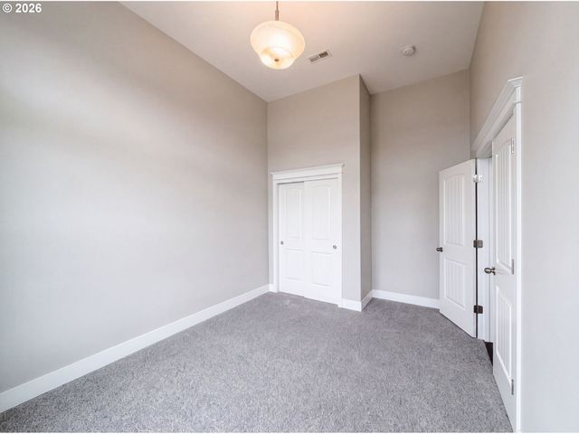 2958 Sw REDMOND HILL Rd, Mc Minnville, OR 97128