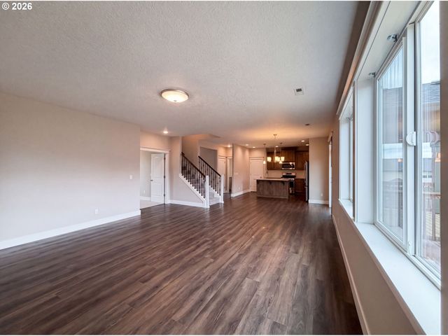 2958 Sw REDMOND HILL Rd, Mc Minnville, OR 97128