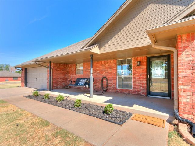 1868 County Road 1198, Tuttle, OK 73089