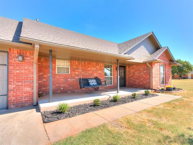 1868 County Road 1198, Tuttle, OK 73089