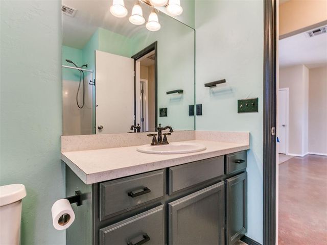 1868 County Road 1198, Tuttle, OK 73089