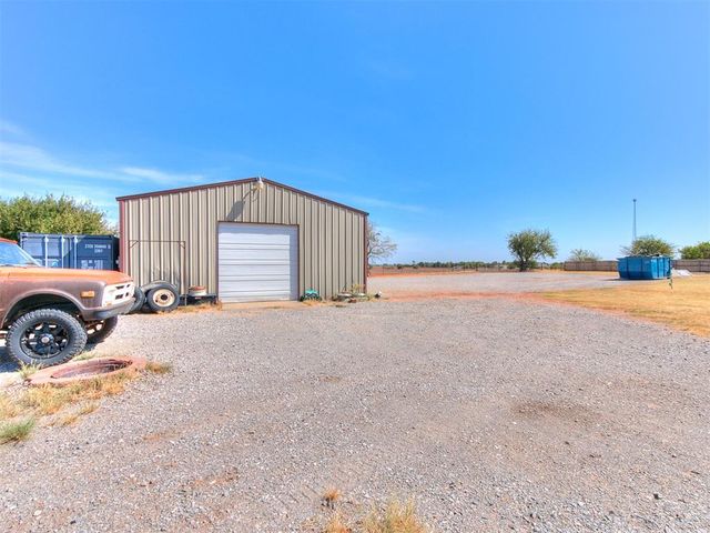 1868 County Road 1198, Tuttle, OK 73089