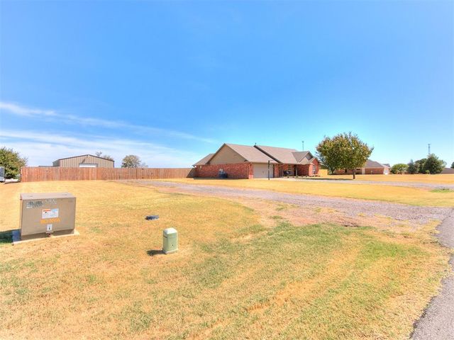 1868 County Road 1198, Tuttle, OK 73089