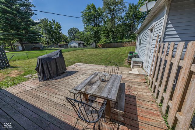 6520 W 15th Street, Indianapolis, IN 46214