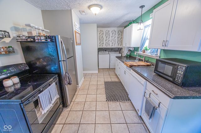 6520 W 15th Street, Indianapolis, IN 46214