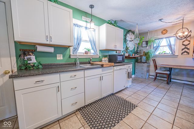 6520 W 15th Street, Indianapolis, IN 46214