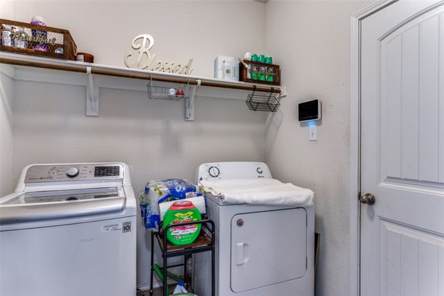 5841 Dew Plant Way, Fort Worth, TX 76123