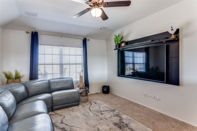 5841 Dew Plant Way, Fort Worth, TX 76123