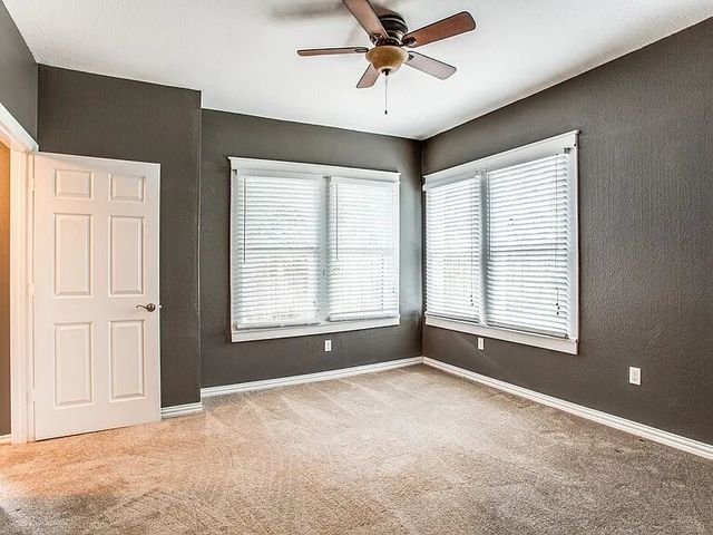 407 S Windomere Avenue B, Dallas, TX 75208
