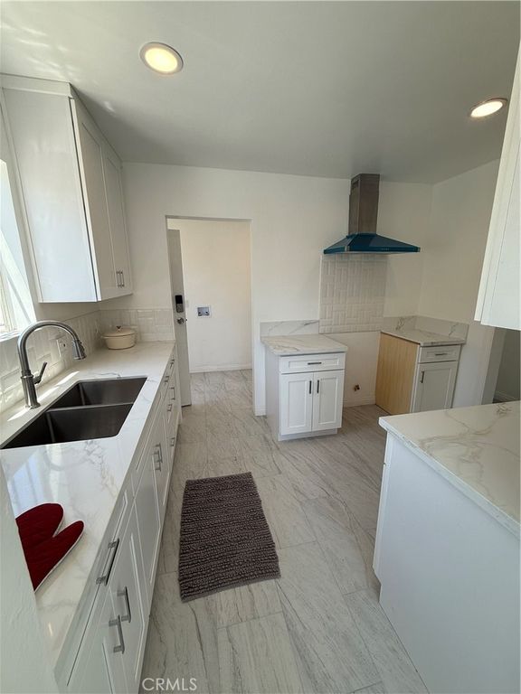 Image 12 of property listing at 1415 N Spring, Compton, CA 90221