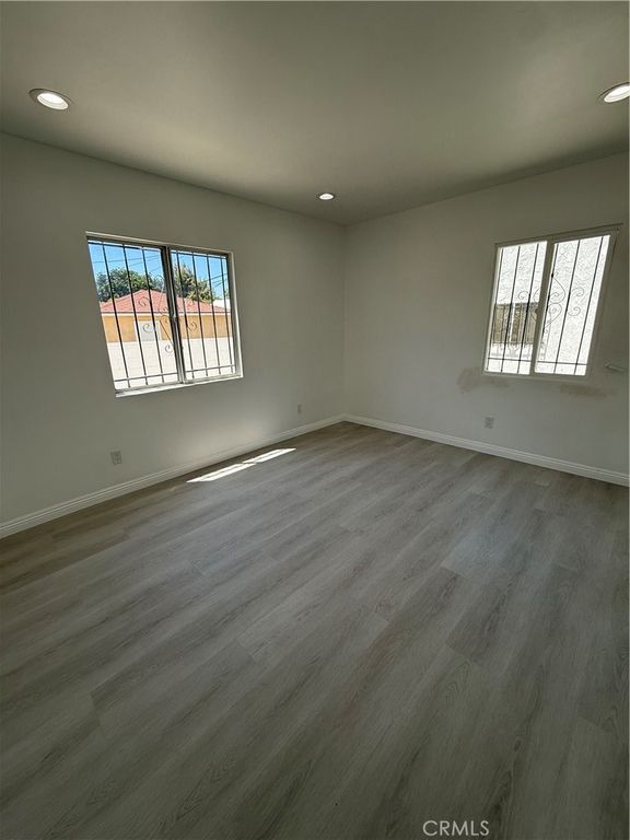 Image 37 of property listing at 1415 N Spring, Compton, CA 90221