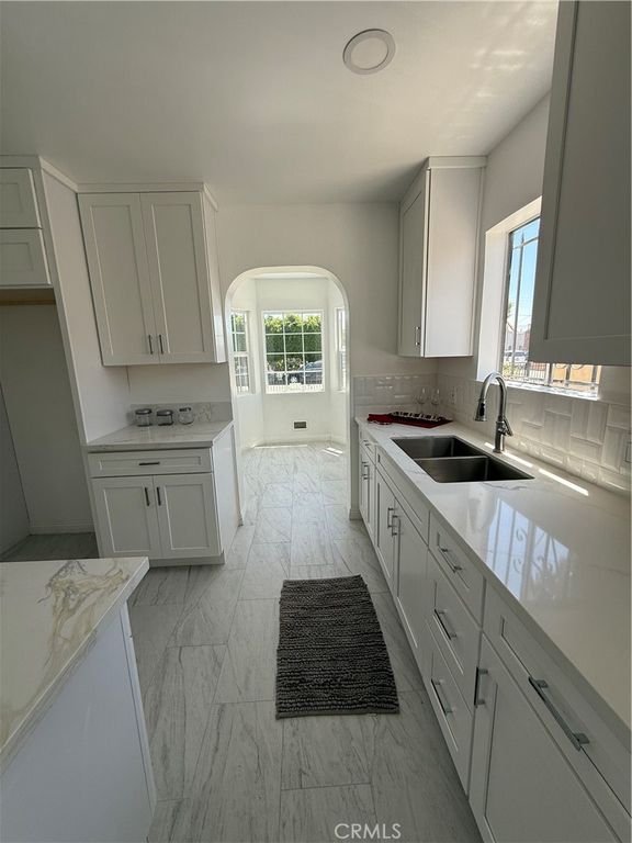 Image 40 of property listing at 1415 N Spring, Compton, CA 90221