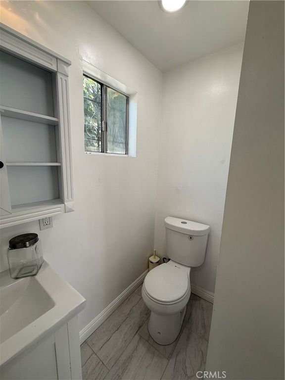 Image 47 of property listing at 1415 N Spring, Compton, CA 90221