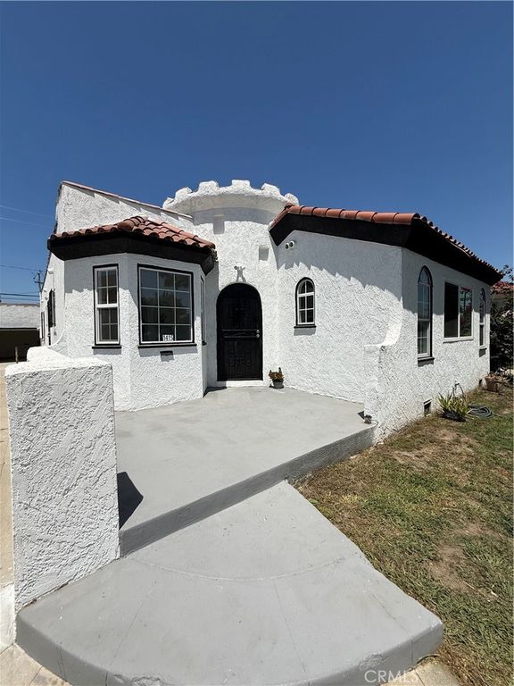 Image 68 of property listing at 1415 N Spring, Compton, CA 90221
