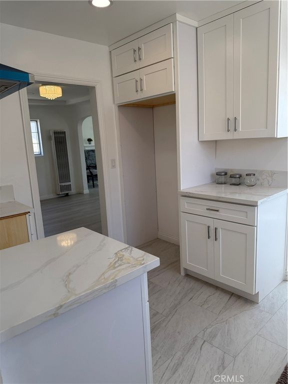 Image 9 of property listing at 1415 N Spring, Compton, CA 90221
