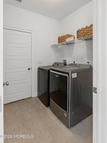 1 Margaret Place, Monmouth Beach, NJ 07750