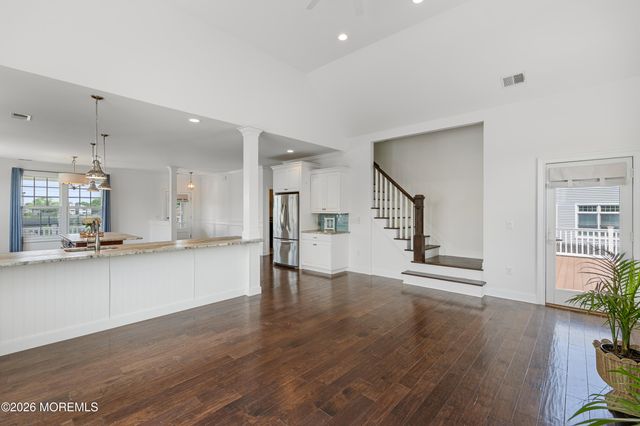1 Margaret Place, Monmouth Beach, NJ 07750