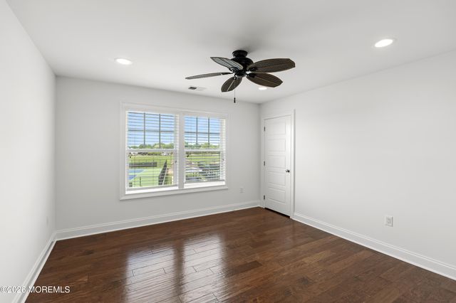 1 Margaret Place, Monmouth Beach, NJ 07750