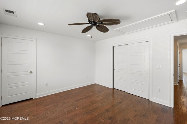 1 Margaret Place, Monmouth Beach, NJ 07750