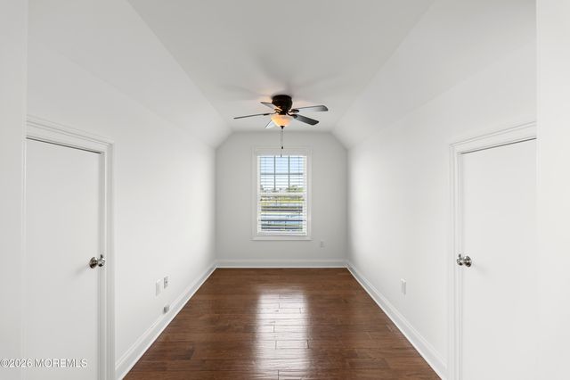 1 Margaret Place, Monmouth Beach, NJ 07750