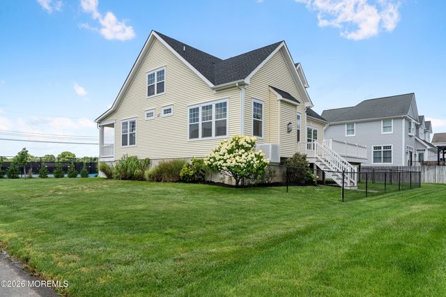 1 Margaret Place, Monmouth Beach, NJ 07750