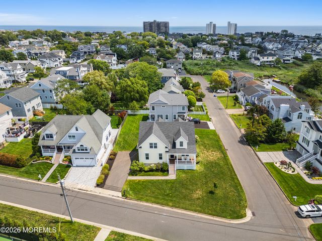 1 Margaret Place, Monmouth Beach, NJ 07750