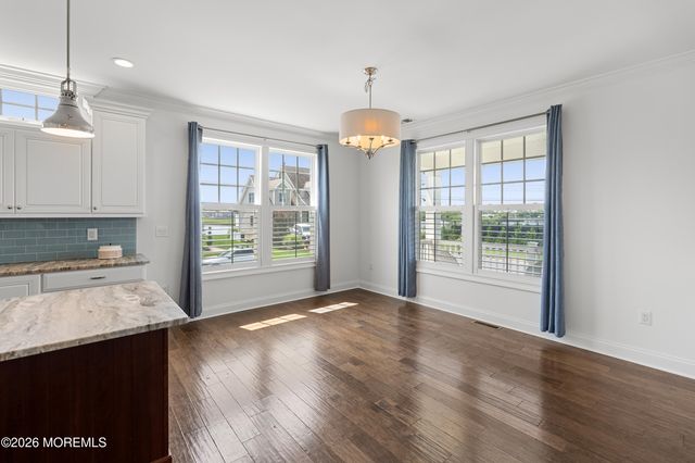 1 Margaret Place, Monmouth Beach, NJ 07750