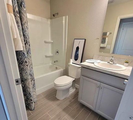 1316 MIRABELLA CIRCLE, Davenport, FL 33897