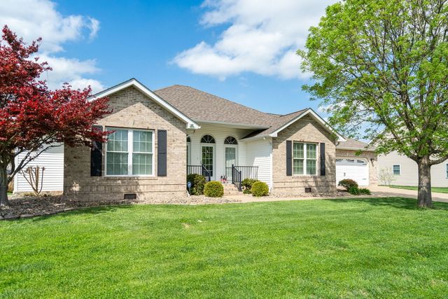 1106 Daybreak Drive, Marion, IL 62959